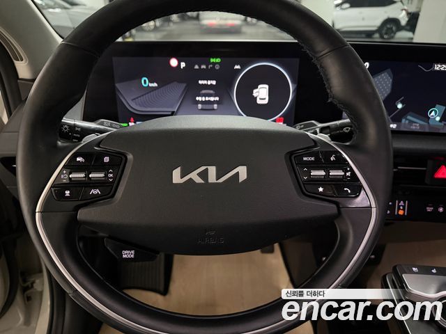Kia EV6 2023 — photo 7