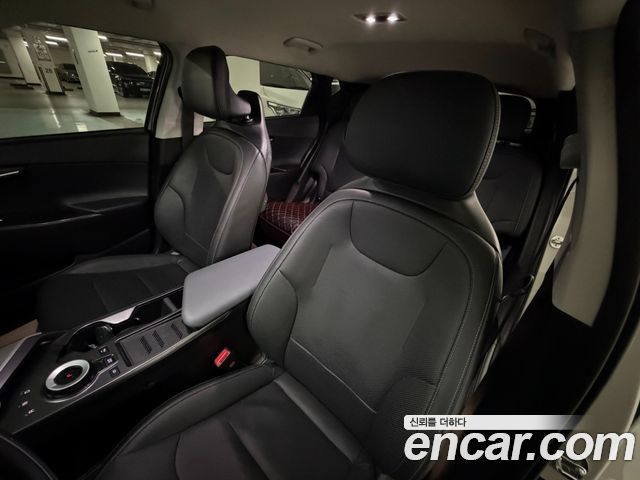 Kia EV6 2023 — photo 14