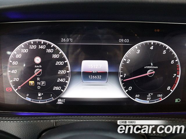 Mercedes-Benz S-Class 2019 — photo 8