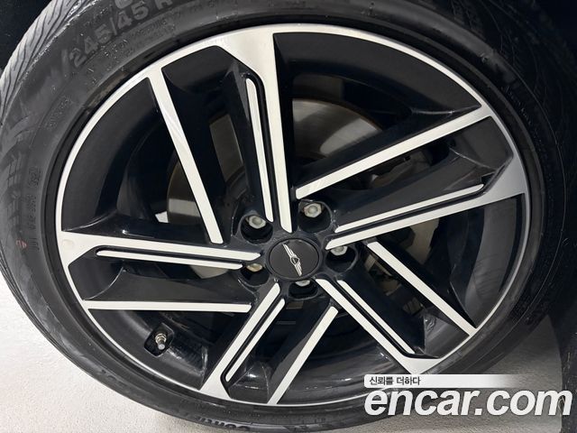 Genesis G80 2021 — photo 20