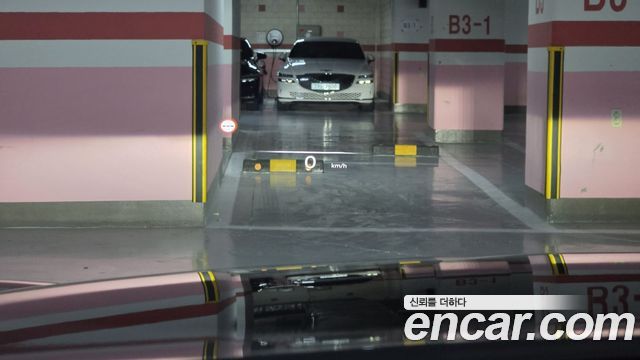 Genesis G90 2022 — photo 18