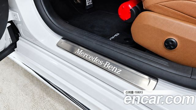 Mercedes-Benz E-Class 2026 — photo 17