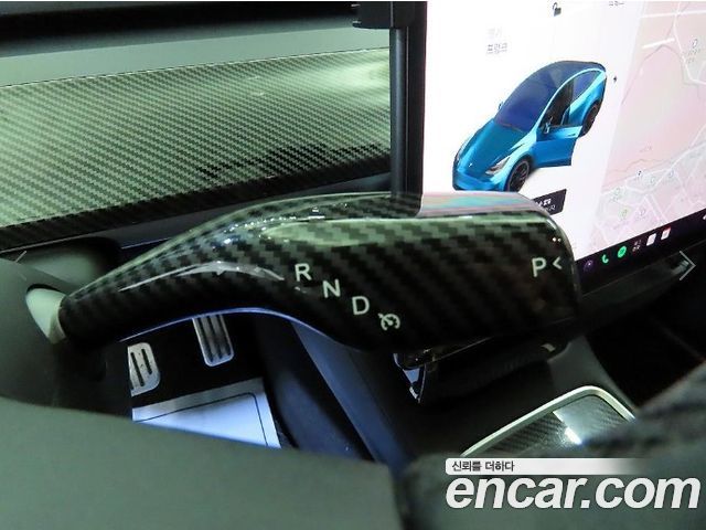 Tesla Model Y 2021 — photo 12