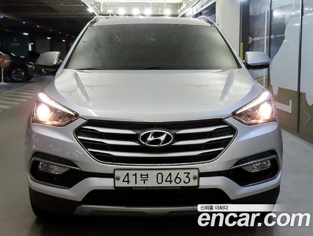 Hyundai Santafe 2017 — photo 1