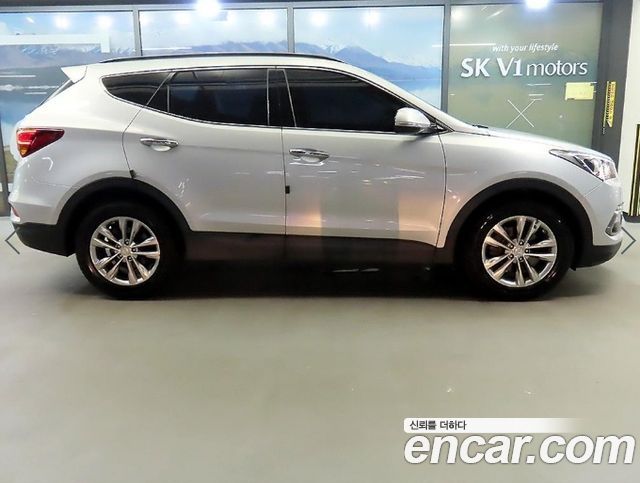 Hyundai Santafe 2017 — photo 3