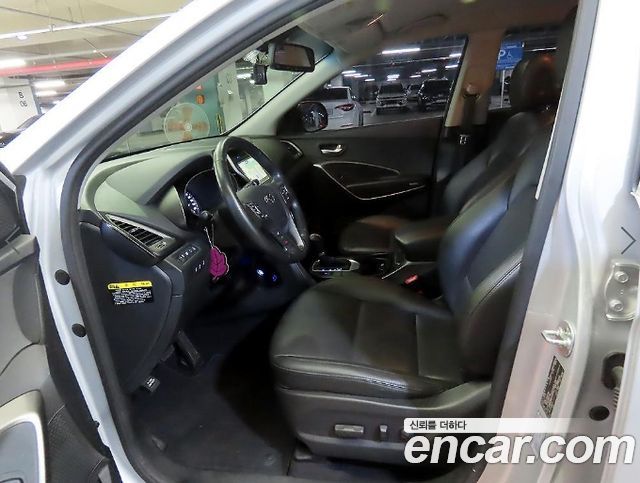 Hyundai Santafe 2017 — photo 6
