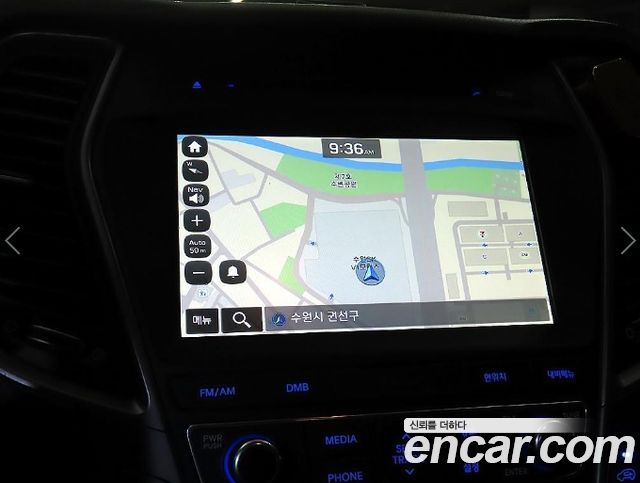 Hyundai Santafe 2017 — photo 13