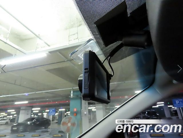 Hyundai Santafe 2017 — photo 16