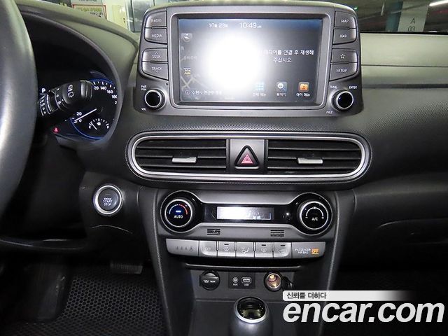 Hyundai Kona 2018 — photo 11