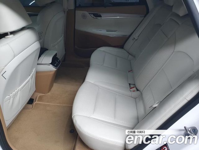 Hyundai Grandeur 2023 — photo 8
