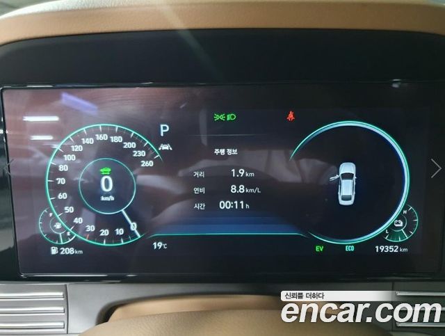 Hyundai Grandeur 2023 — photo 9