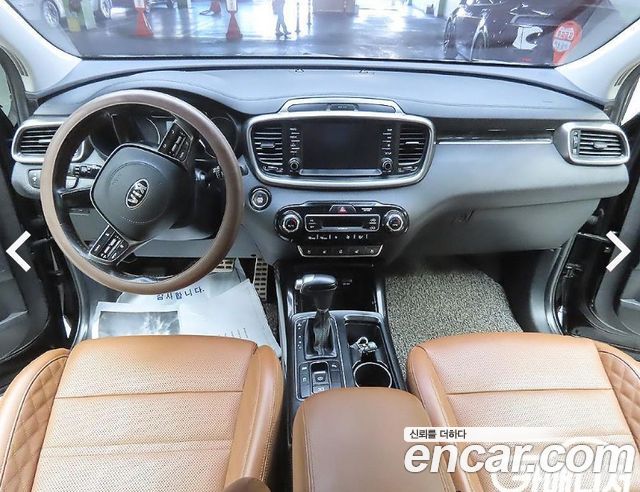 Kia Sorento 2019 — photo 11