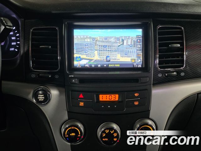 KG Mobility KORANDO 2013 — photo 14