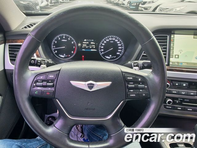 Hyundai Genesis 2015 — photo 14