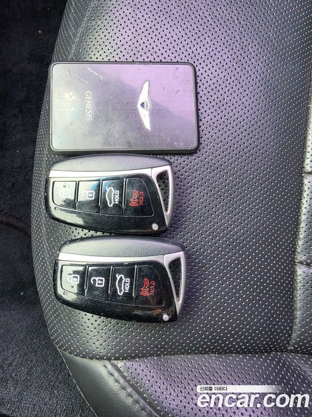 Hyundai Genesis 2015 — photo 17