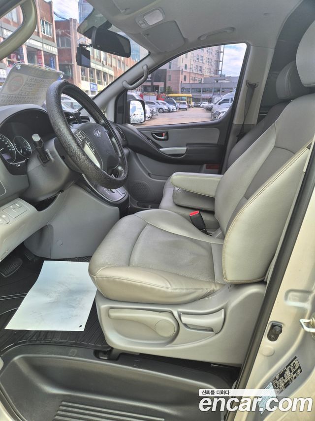 Hyundai Starex 2017 — photo 7