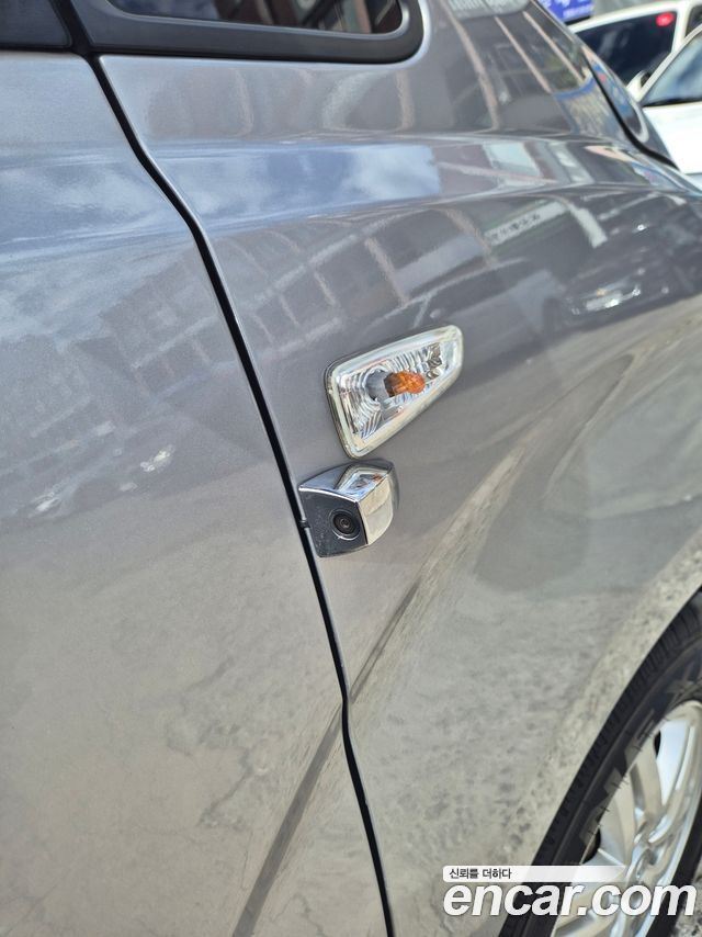 Hyundai Starex 2017 — photo 17