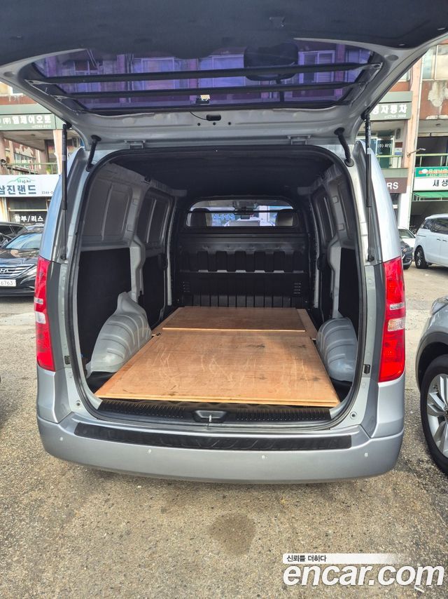 Hyundai Starex 2017 — photo 20