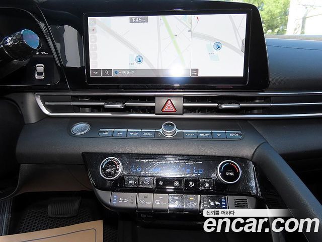 Hyundai AVANTE 2021 — photo 13