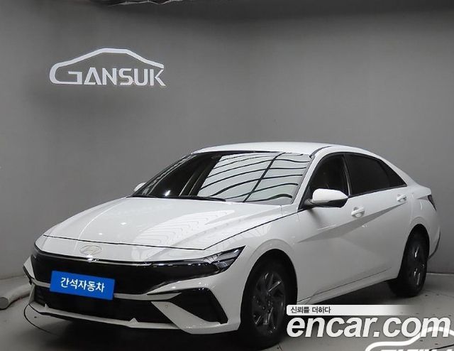 Hyundai AVANTE 2024 — photo 1