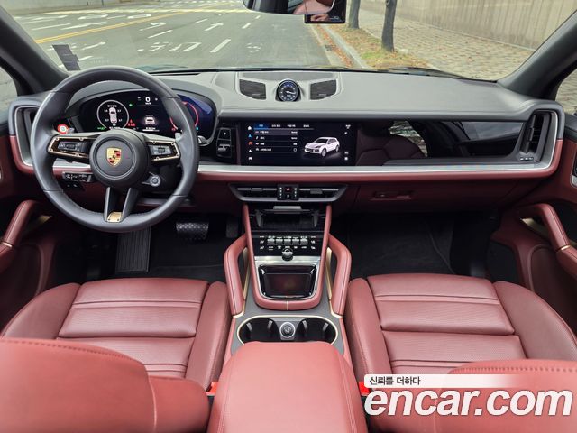 Porsche Cayenne 2024 — photo 11