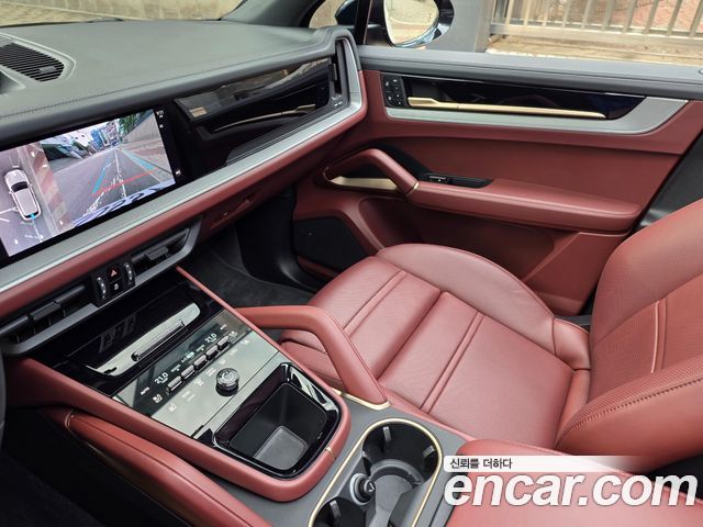 Porsche Cayenne 2024 — photo 19
