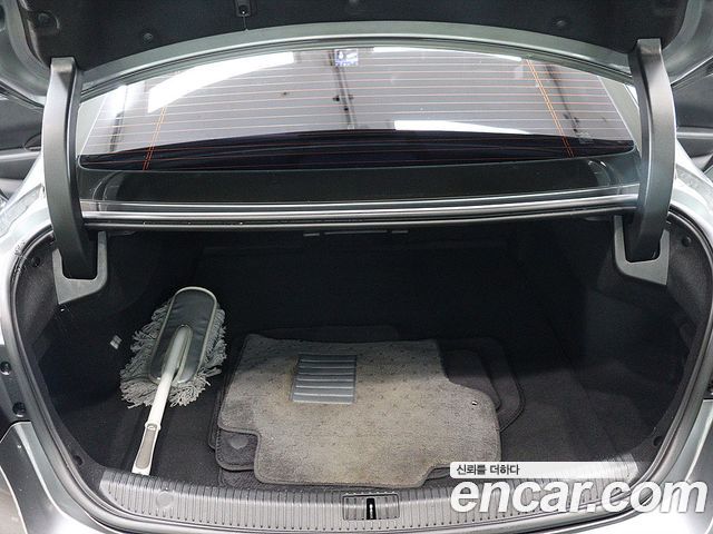 Renault Korea SM6 2017 — photo 18
