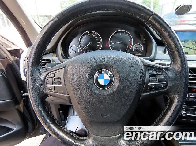 BMW X5 2014 — photo 8