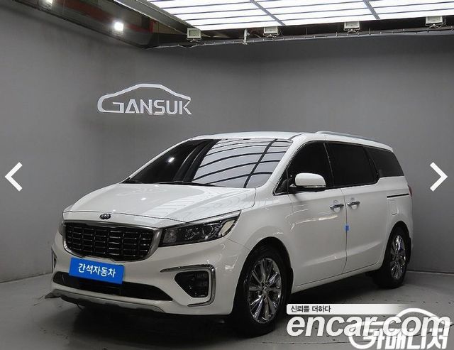 Kia Canival 2019 — photo 1