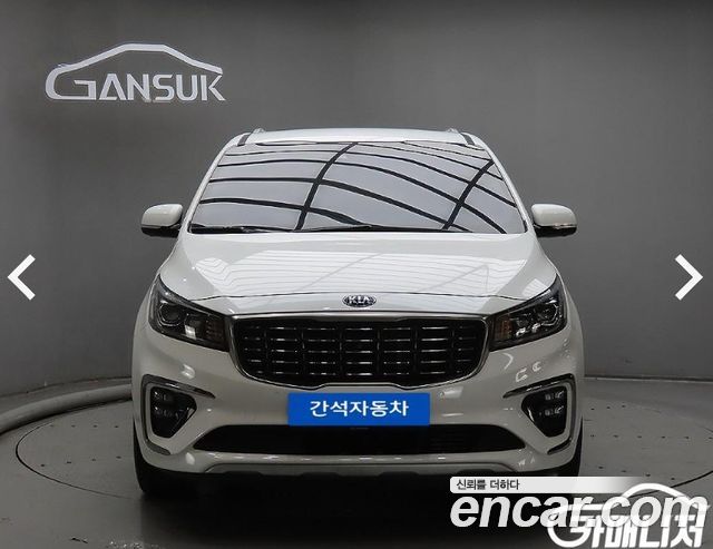 Kia Canival 2019 — photo 2