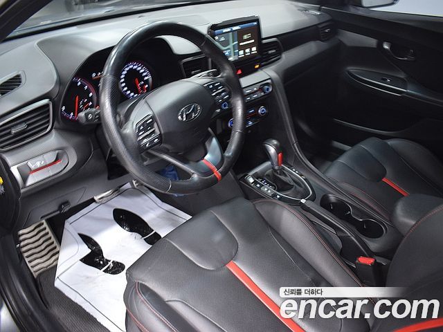 Hyundai Veloster 2018 — photo 6