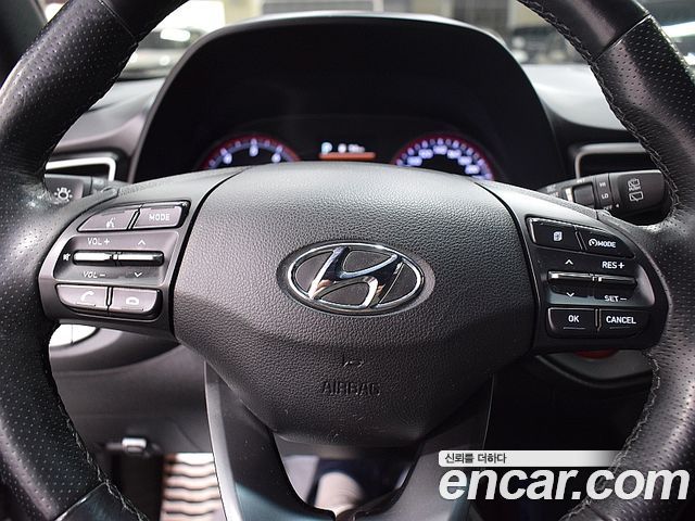 Hyundai Veloster 2018 — photo 9