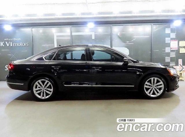 Volkswagen Passat 2018 — photo 2