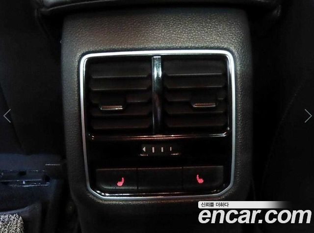 Volkswagen Passat 2018 — photo 12