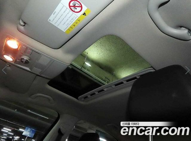 Volkswagen Passat 2018 — photo 16