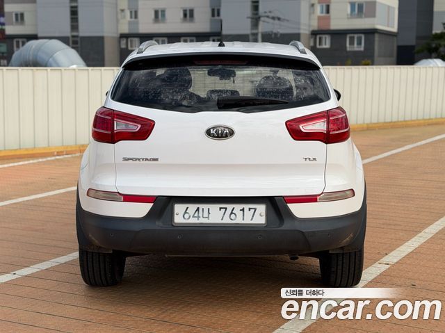 Kia Sportage 2012 — photo 3
