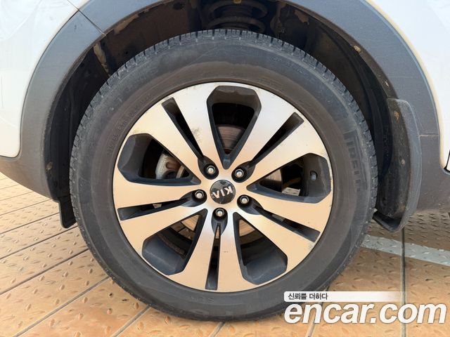 Kia Sportage 2012 — photo 5