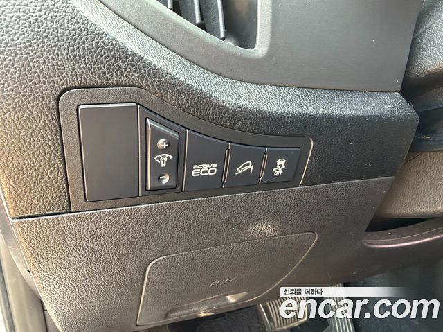 Kia Sportage 2012 — photo 17