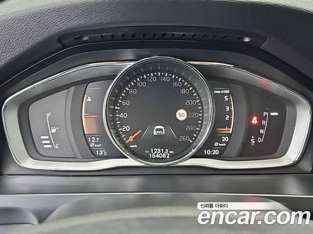 Volvo V60 2018 — photo 6