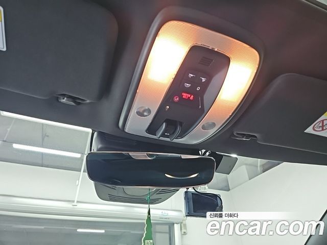 Volvo V60 2018 — photo 18