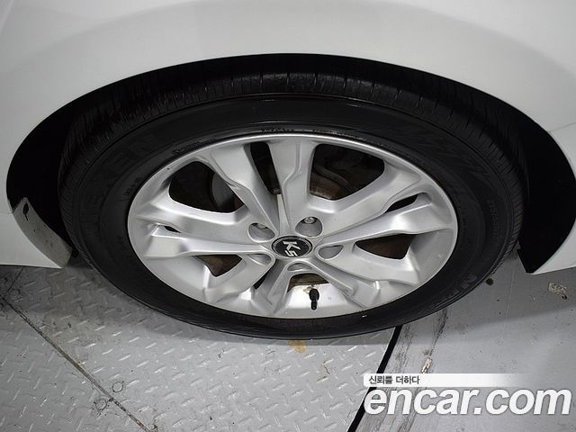 Kia K5 2013 — photo 5