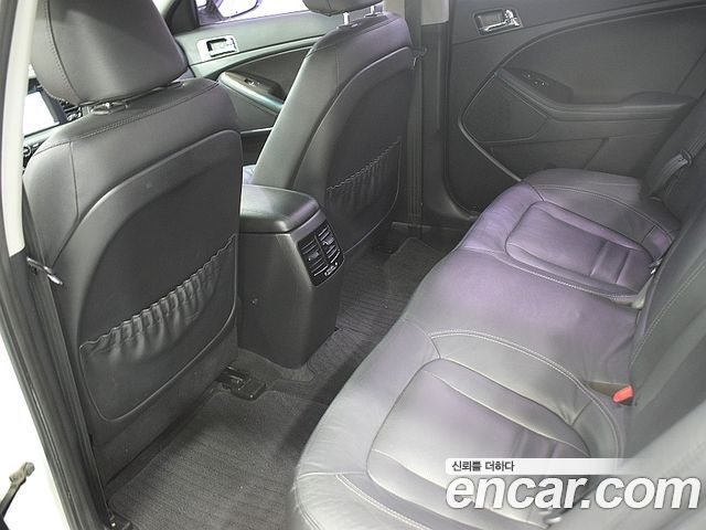 Kia K5 2013 — photo 7