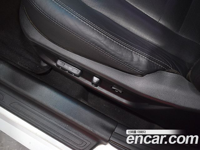 Kia K5 2013 — photo 9