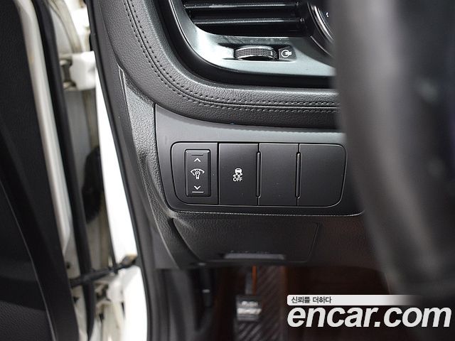 Kia K5 2013 — photo 10