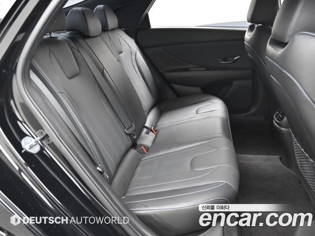 Hyundai AVANTE 2023 — photo 12