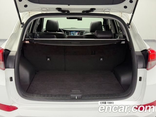 Hyundai Tucson 2016 — photo 8