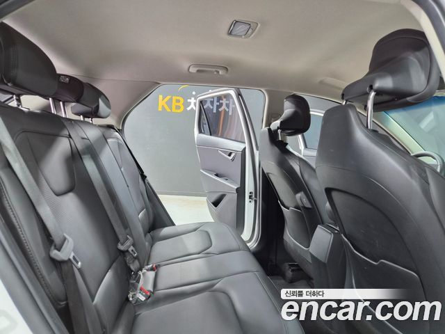 Kia Niro 2022 — photo 9