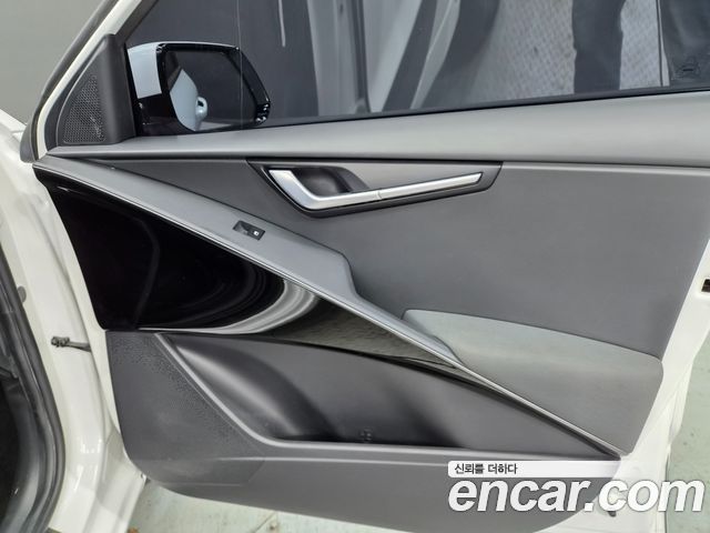 Kia Niro 2022 — photo 10