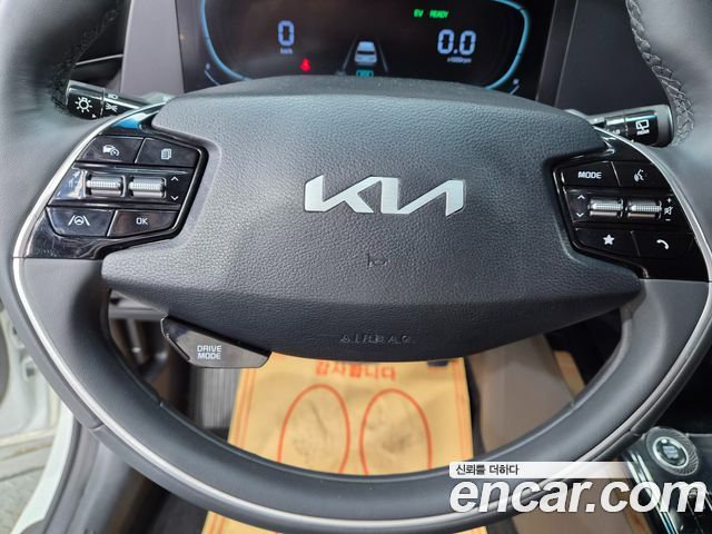 Kia Niro 2022 — photo 13