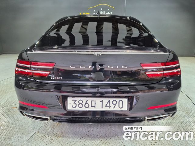 Genesis G80 2022 — photo 2